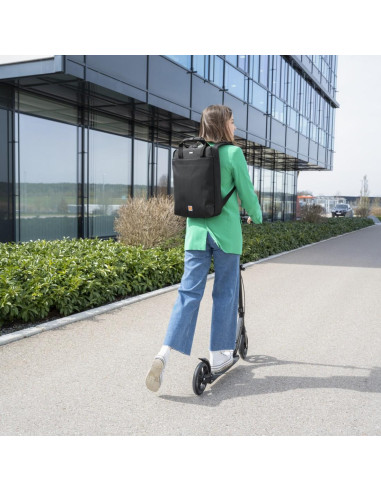 HAMA Раница за лаптоп -quot,Extreme Protect-quot,, Удароустойчива, 40 - 41 см (15.6-quot, -16.2-quot,), черна