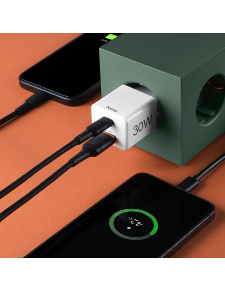 HAMA Бързо мини Gan зарядно, 30 W, 1x USB-C, 1x USB-A, PD, бял